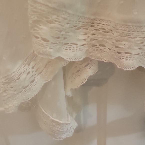 Miami Cream Lace Kimono - Picture 6 of 7